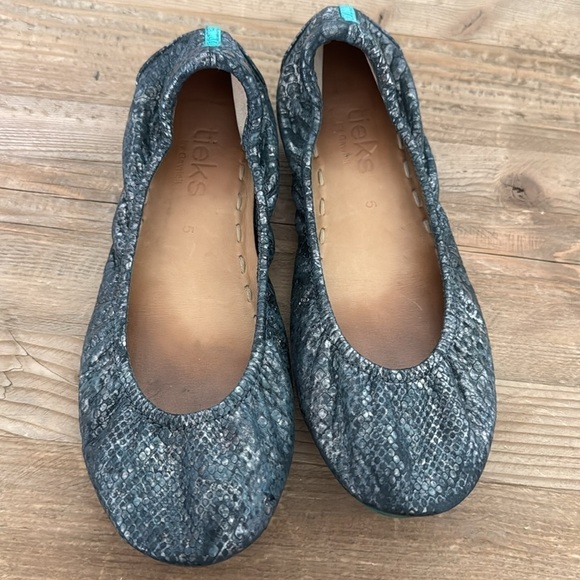 Tieks Limited Edition Dragon size 5 - Picture 3 of 6